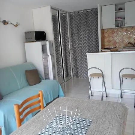 Apartment 4 Pers Cap D'agde Avec Loggia *
